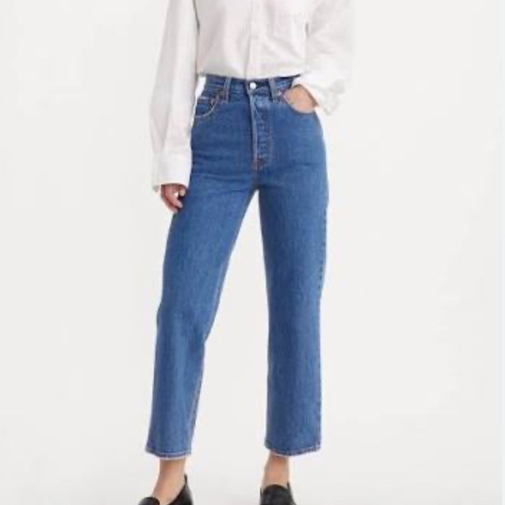 Levi’s ribcage straight leg jeans
